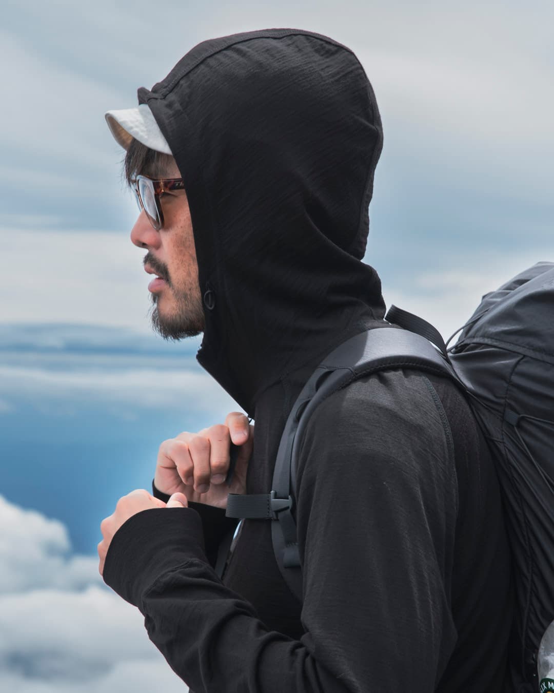 100% Merino Hoody | 山と道 U.L. HIKE & BACKPACKING